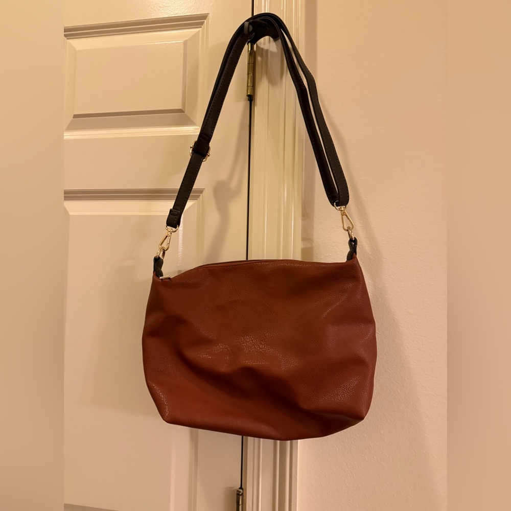 Black Rivet Leather Purse